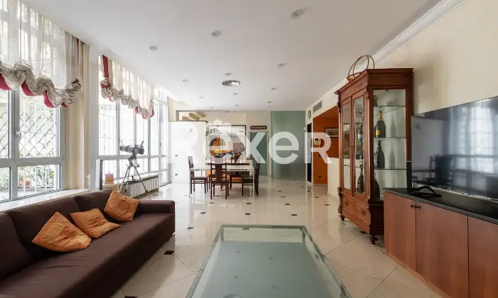 Rexer-Milano-Esclusiva-residenza-di-mq-con-terrazzo-possibilit-box-posto-auto-Via-Aristide-De-Togni-Altro