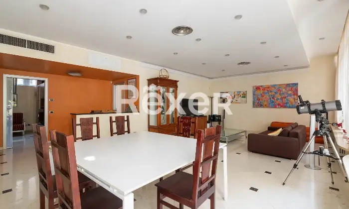 Rexer-Milano-Esclusiva-residenza-di-mq-con-terrazzo-possibilit-box-posto-auto-Via-Aristide-De-Togni-Altro
