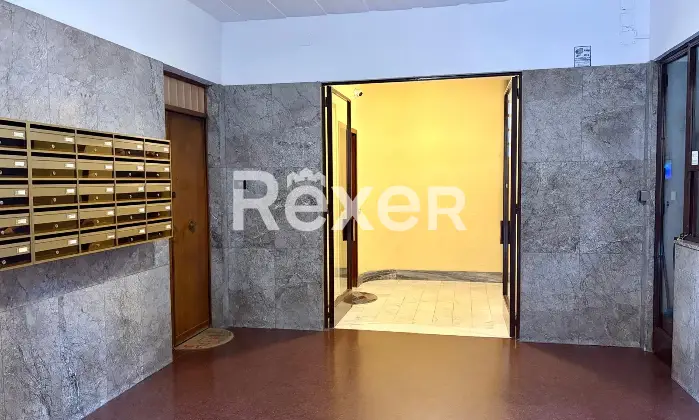 Rexer-Roma-Via-Lucrino-Ampio-monolocale-Altro