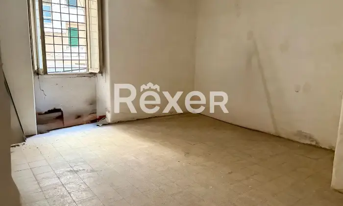 Rexer-Roma-Via-Lucrino-Ampio-monolocale-Altro
