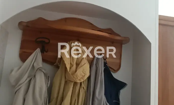 Rexer-Civita-Casa-indipendente-Civita-Soggiorno
