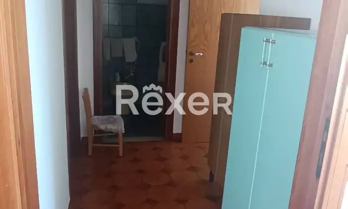 Rexer-Civita-Casa-indipendente-Civita-Corridoio