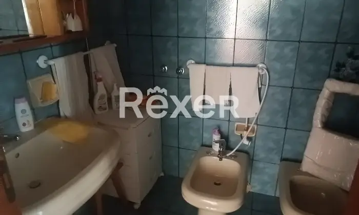 Rexer-Civita-Casa-indipendente-Civita-Bagno