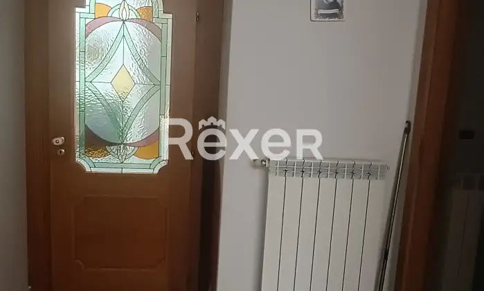 Rexer-Civita-Casa-indipendente-Civita-Salone