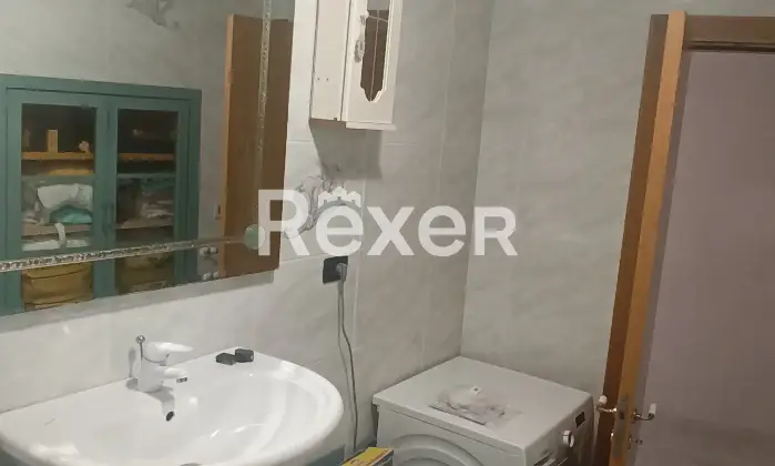 Rexer-Civita-Casa-indipendente-Civita-Bagno