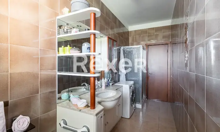 Rexer-Locate-di-Triulzi-Trilocale-luminoso-con-box-e-cantina-in-Piazza-della-Vittoria-Locate-di-Triulzi-Altro