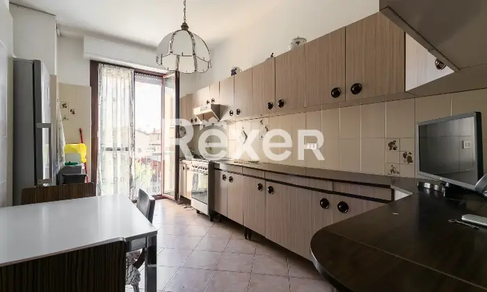 Rexer-Locate-di-Triulzi-Trilocale-luminoso-con-box-e-cantina-in-Piazza-della-Vittoria-Locate-di-Triulzi-Altro