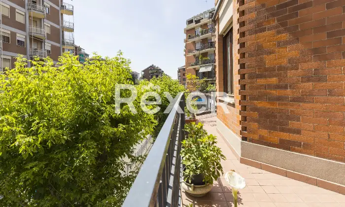 Rexer-Torino-Appartamento-con-terrazzo-Altro