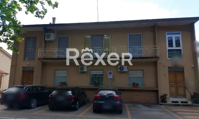 Rexer-Montecassiano-Intero-edificio-in-vendita-in-Via-Guglielmo-Oberdan-a-Montecassiano-Altro
