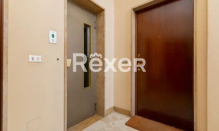 Rexer-Seveso-Bilocale-cucina-abitabile-con-BOX-Altro
