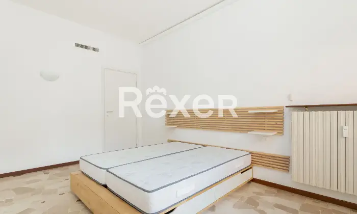 Rexer-Seveso-Bilocale-cucina-abitabile-con-BOX-Altro