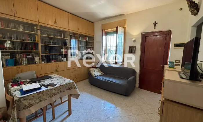 Rexer-Boissano-Trilocale-vista-mare-con-giardino-e-posto-auto-Altro