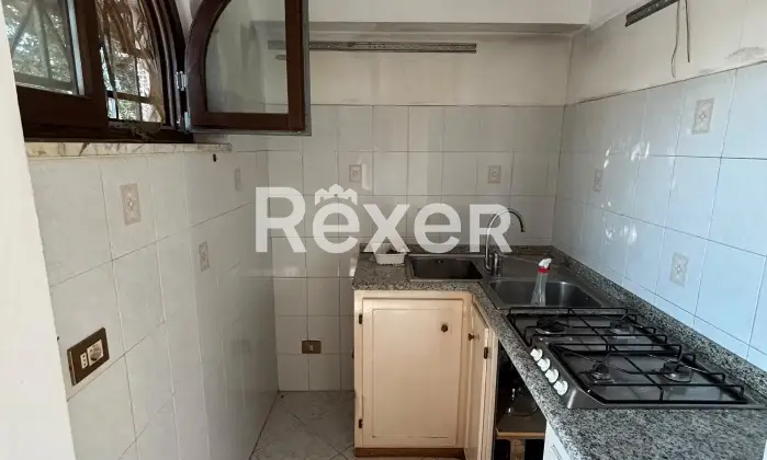 Rexer-Boissano-Trilocale-vista-mare-con-giardino-e-posto-auto-Altro