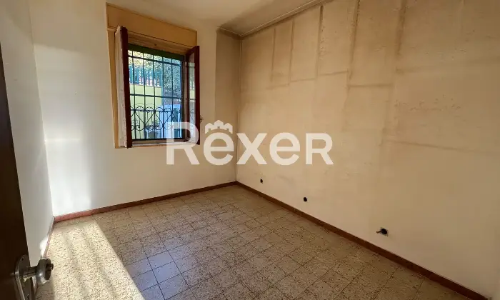 Rexer-Boissano-Trilocale-vista-mare-con-giardino-e-posto-auto-Altro