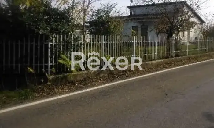 Rexer-Pozzolo-Formigaro-Villa-in-vendita-in-Strada-Roveri-a-Pozzolo-Formigaro-Altro
