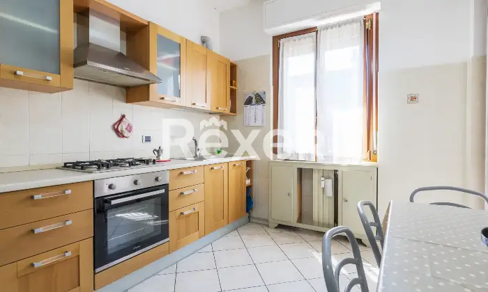 Rexer-Pioltello-Trilocale-con-tre-balconi-arredato-e-pronto-da-abitare-Altro