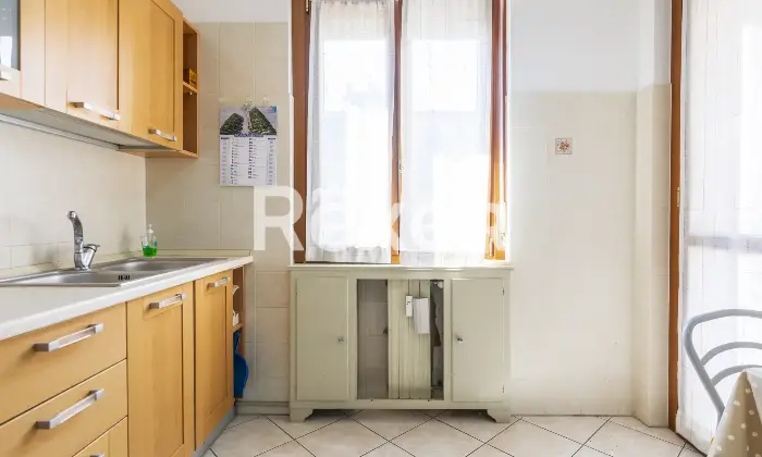 Rexer-Pioltello-Trilocale-con-tre-balconi-arredato-e-pronto-da-abitare-Altro
