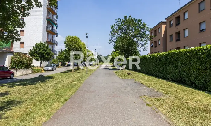 Rexer-Pioltello-Trilocale-con-tre-balconi-arredato-e-pronto-da-abitare-Altro