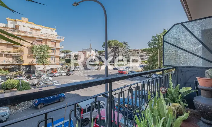Rexer-Roma-Appartamento-ampia-metratura-con-diritto-di-abitazione-Altro