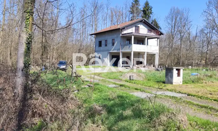 Rexer-Roasio-Casa-indipendente-in-vendita-in-Via-Statale-a-Roasio-Altro