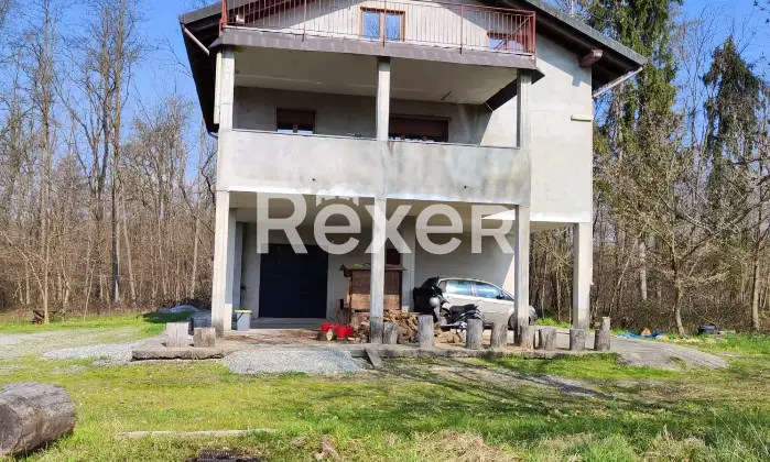 Rexer-Roasio-Casa-indipendente-in-vendita-in-Via-Statale-a-Roasio-Altro