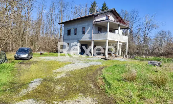 Rexer-Roasio-Casa-indipendente-in-vendita-in-Via-Statale-a-Roasio-Altro