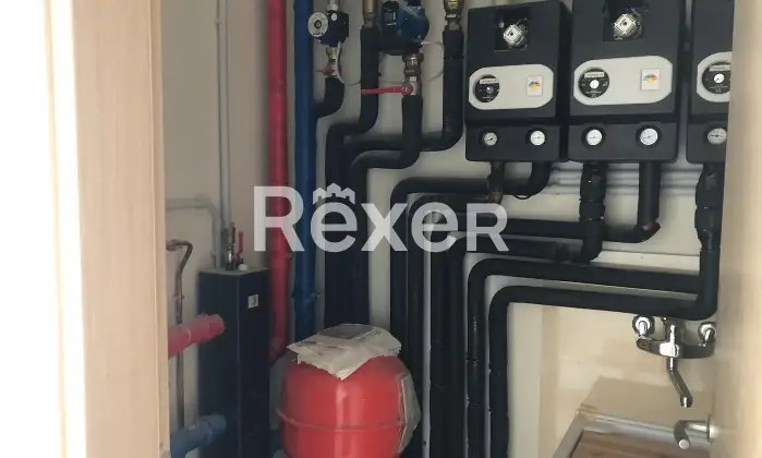 Rexer-Lioni-Intero-edificio-in-vendita-in-Via-Moliniello-a-Lioni-Dettagli
