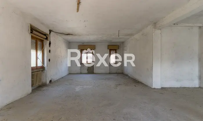 Rexer-Marciano-della-Chiana-Intero-stabile-composto-da-due-unit-abitative-Altro