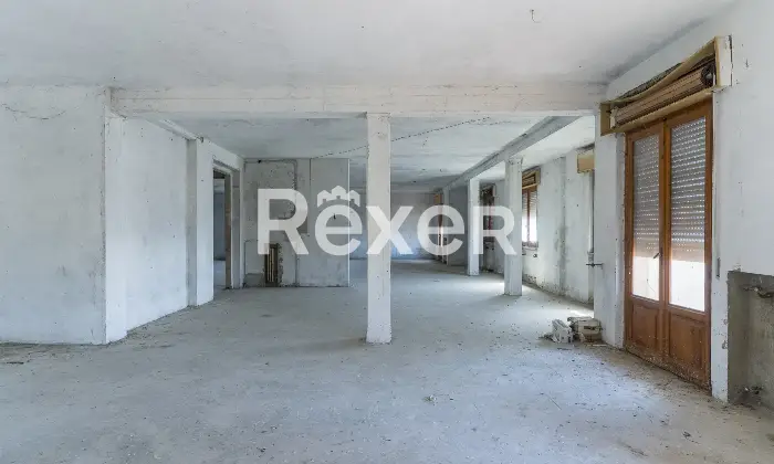 Rexer-Marciano-della-Chiana-Intero-stabile-composto-da-due-unit-abitative-Altro