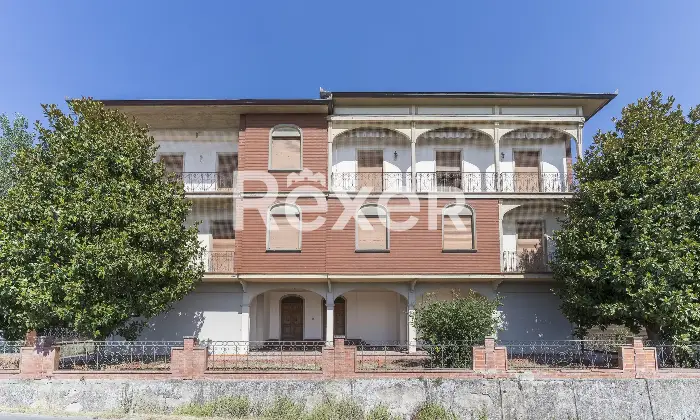 Rexer-Marciano-della-Chiana-Intero-stabile-composto-da-due-unit-abitative-Altro