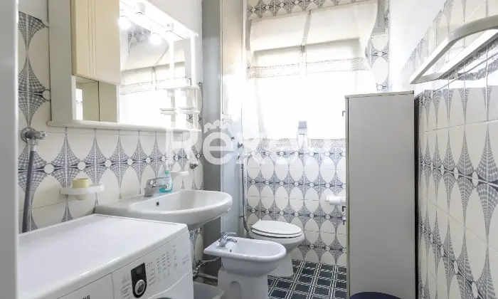 Rexer-Corsico-Tre-locali-ultimo-piano-Altro