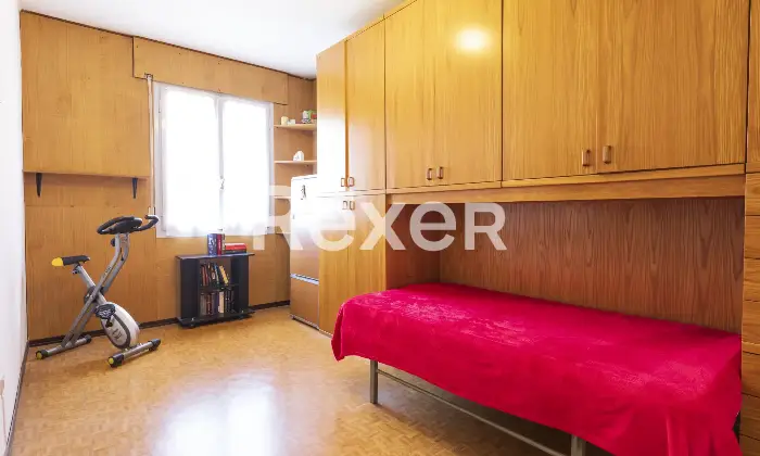Rexer-Corsico-Tre-locali-ultimo-piano-Altro