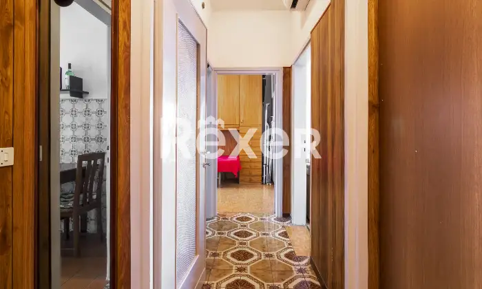 Rexer-Corsico-Tre-locali-ultimo-piano-Altro