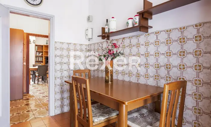 Rexer-Corsico-Tre-locali-ultimo-piano-Altro