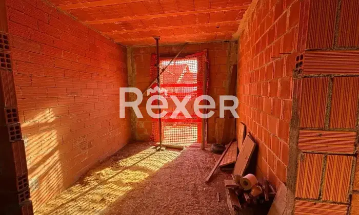 Rexer-Bianze-Villa-in-vendita-in-Via-Isnardi-a-Bianz-Altro