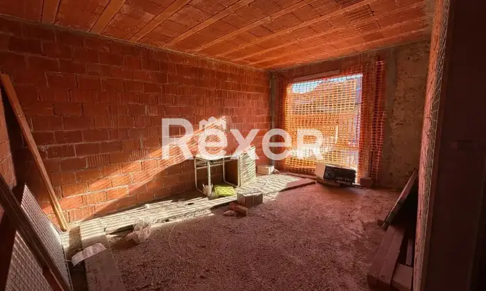 Rexer-Bianze-Villa-in-vendita-in-Via-Isnardi-a-Bianz-Altro