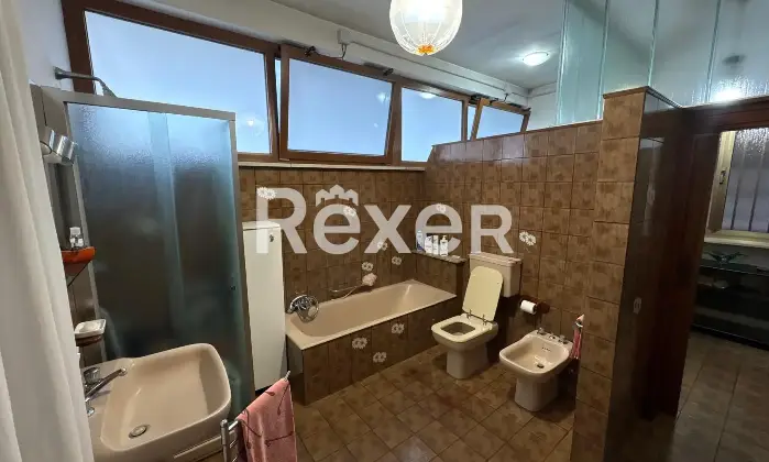 Rexer-Romano-Canavese-Investimento-unico-stabile-con-rendita-due-abitazioni-e-ampi-spazi-accessori-Altro