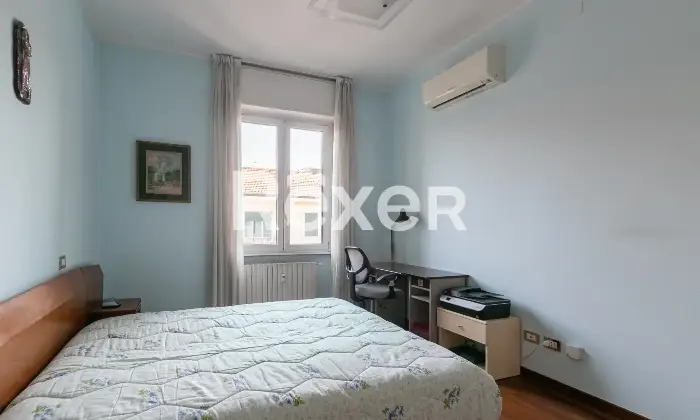 Rexer-Milano-Appartamento-con-cantina-Altro