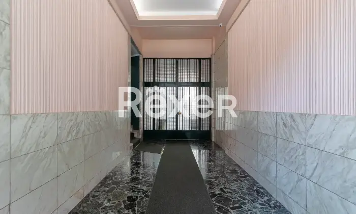 Rexer-Milano-Appartamento-con-cantina-Altro