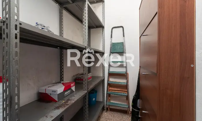 Rexer-Milano-Appartamento-con-cantina-Altro