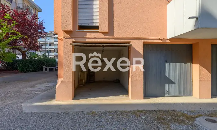 Rexer-Padova-Appartamento-con-box-auto-Altro
