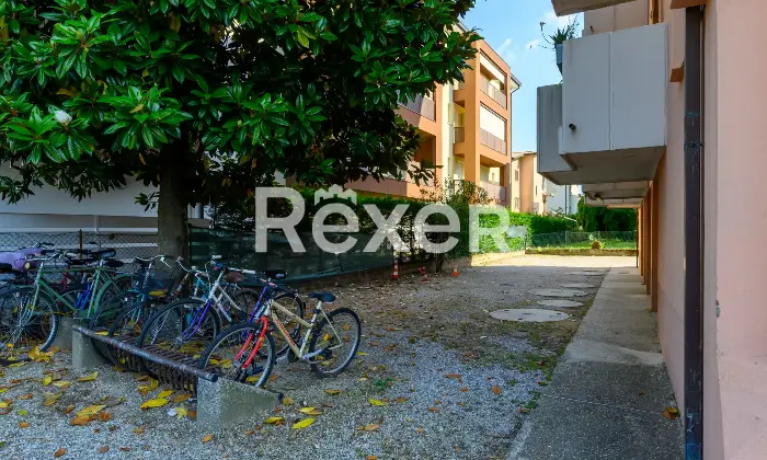 Rexer-Padova-Appartamento-con-box-auto-Altro