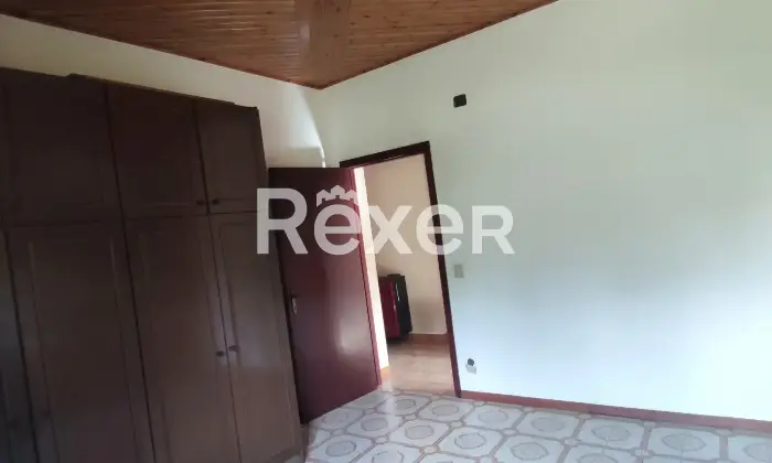 Rexer-Grotte-di-Castro-Ampio-appartamento-con-garage-quadruplo-nel-cuore-di-Grotte-di-Castro-Altro