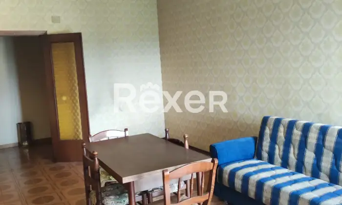 Rexer-Grotte-di-Castro-Ampio-appartamento-con-garage-quadruplo-nel-cuore-di-Grotte-di-Castro-Altro