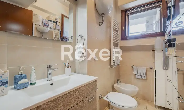 Rexer-Roma-Trilocale-con-posto-auto-e-cantina-Altro