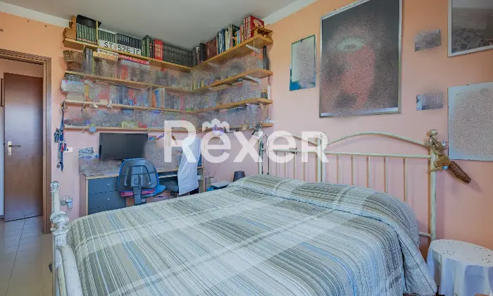 Rexer-Roma-Trilocale-con-posto-auto-e-cantina-Altro