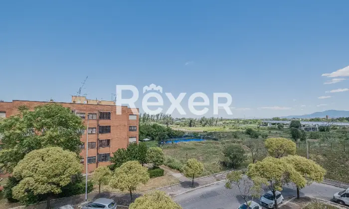 Rexer-Roma-Trilocale-con-posto-auto-e-cantina-Altro