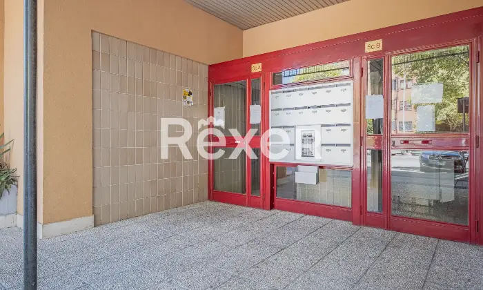 Rexer-Roma-Trilocale-con-posto-auto-e-cantina-Altro