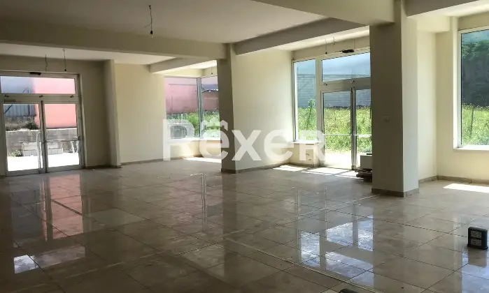 Rexer-Lioni-Locale-commerciale-in-vendita-in-Via-Moliniello-a-Lioni-Altro