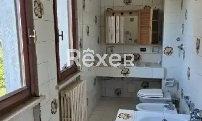Rexer-Novara-Trilocale-in-vendita-in-Via-Lorenzo-Bernini-a-Novara-Altro